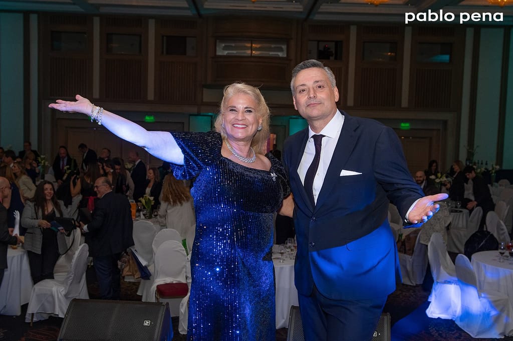 Segunda edición de gala de «Reconocimiento a la ciencia y la salud del Uruguay» 2022, organizada por Juan Herrera Producciones.